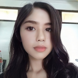 Sri - Lulusan Web Desain & SEO